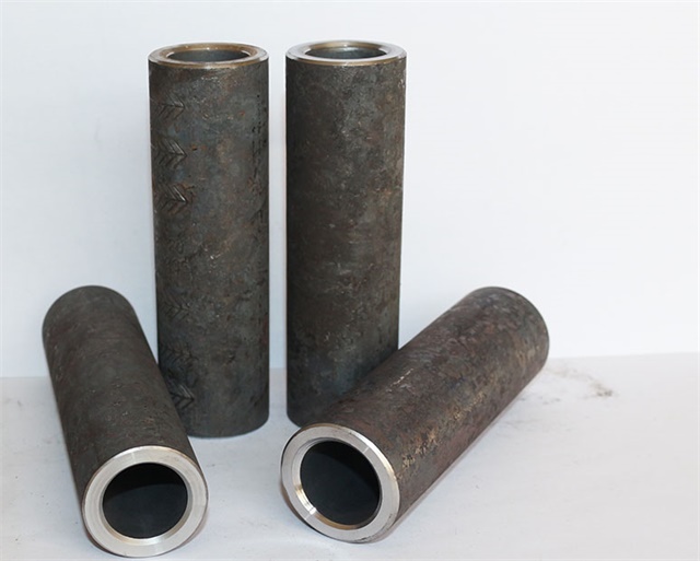 广汉18<font style='color:red'>冷挤压</font>钢筋套筒